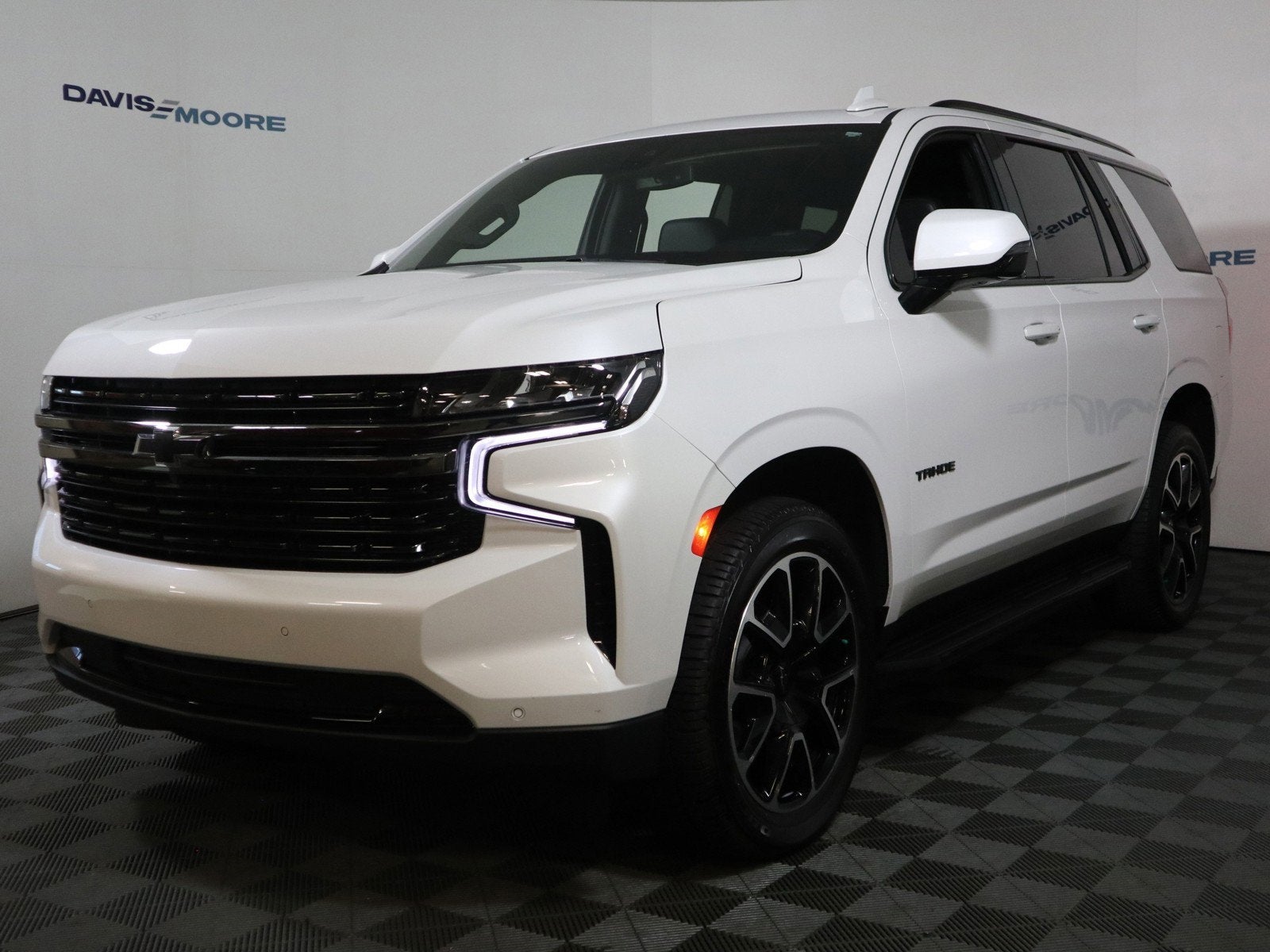 2022 Chevrolet Tahoe 4WD RST
